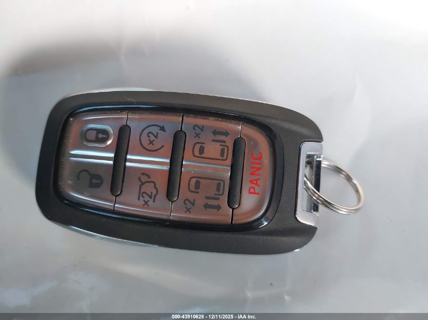 2026 Chrysler Pacifica Select VIN: 2C4RC1BG4TR201022 Lot: 43910628