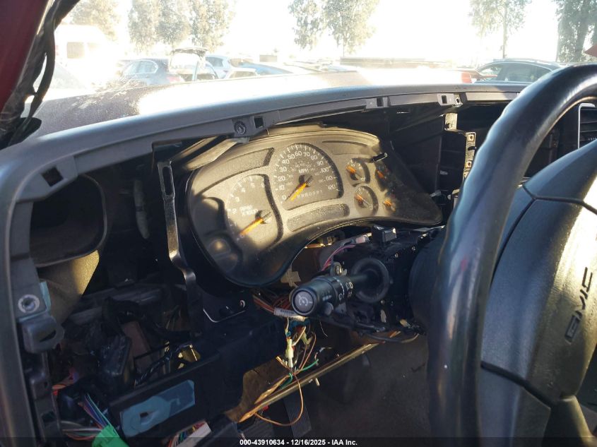 2007 GMC Sierra 1500 Classic Sle1 VIN: 2GTEC13Z571155915 Lot: 43910634