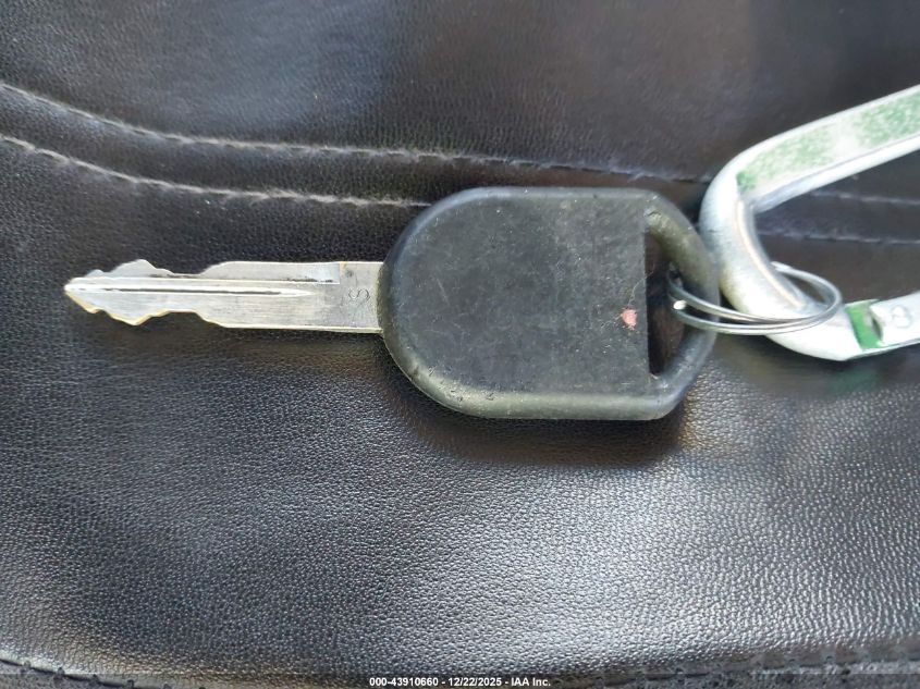 2003 Ford Explorer Sport Trac Xls/Xlt VIN: 1FMZU77E43UB00293 Lot: 43910660