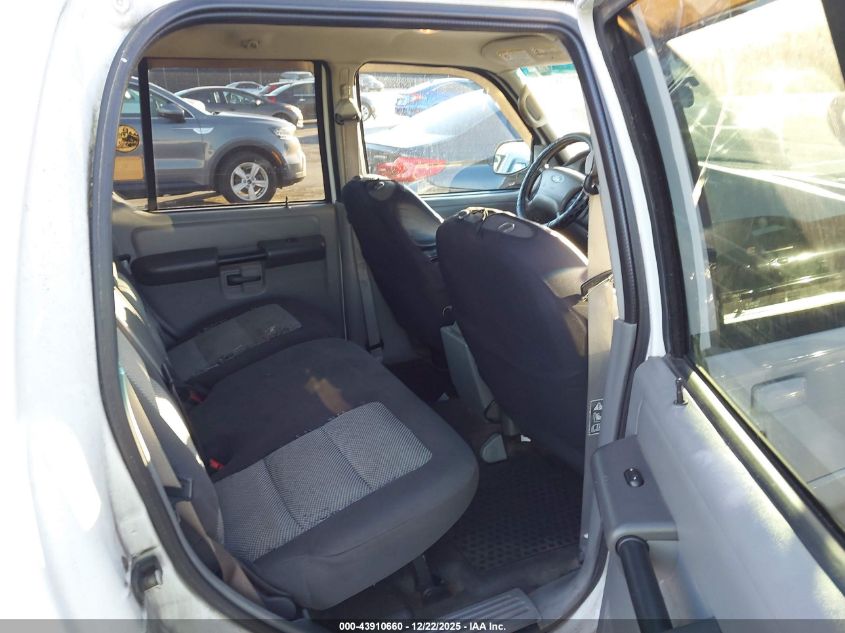 2003 Ford Explorer Sport Trac Xls/Xlt VIN: 1FMZU77E43UB00293 Lot: 43910660