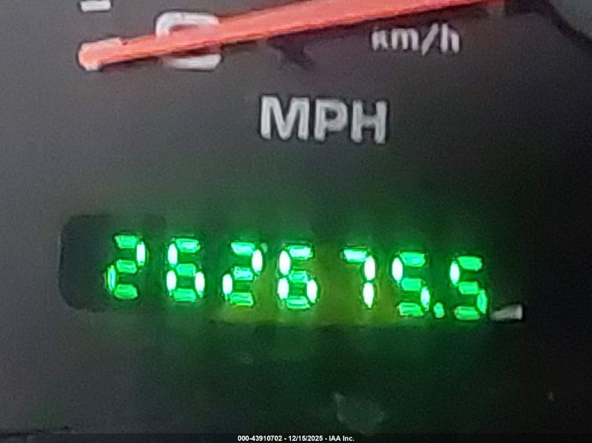 2004 Ford F-250 Lariat/Xl/Xlt VIN: 1FTNW21PX4EC55033 Lot: 43910702