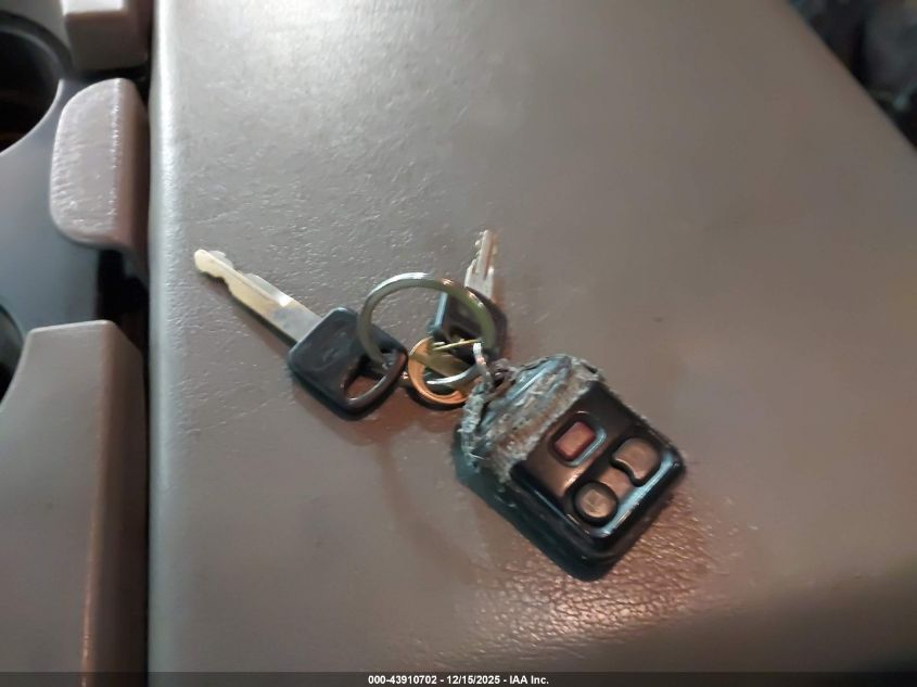 2004 Ford F-250 Lariat/Xl/Xlt VIN: 1FTNW21PX4EC55033 Lot: 43910702