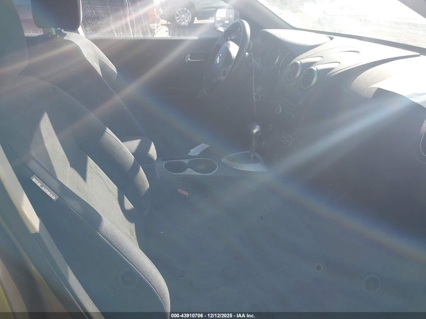 2009 Nissan Rogue S