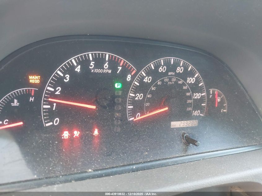 2005 Toyota Camry Xle V6 VIN: 4T1BF30K25U611797 Lot: 43910832