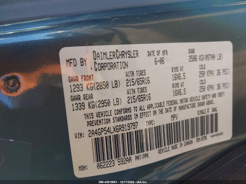 2006 Chrysler Town & Country Touring VIN: 2A4GP54LX6R919797 Lot: 43910851