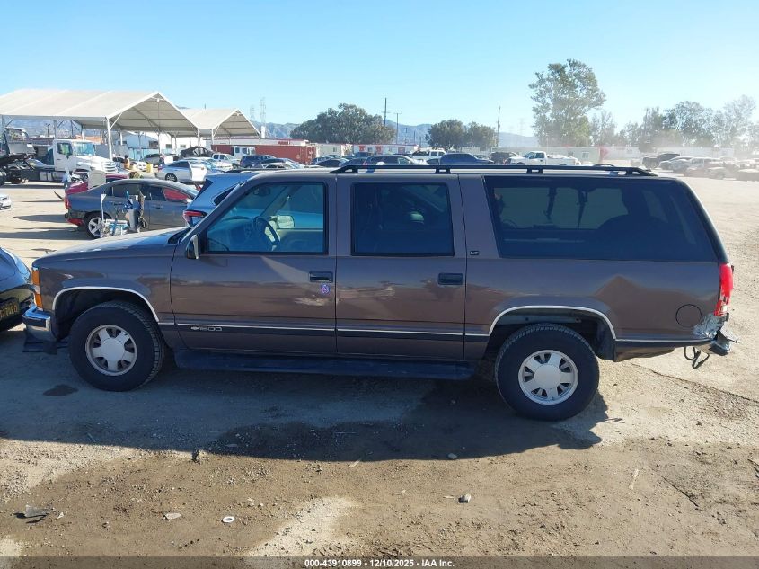 1998 Chevrolet Suburban 1500 VIN: 3GNEC16R4WG115396 Lot: 43910899
