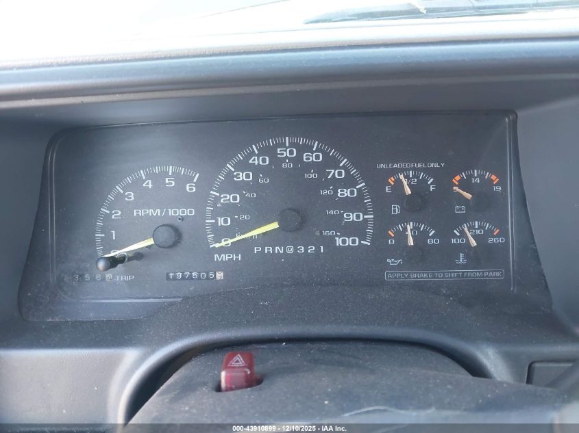 1998 Chevrolet Suburban 1500 VIN: 3GNEC16R4WG115396 Lot: 43910899