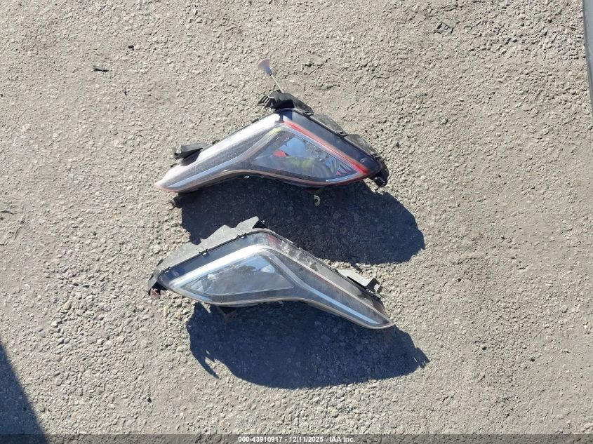 2016 Hyundai Elantra Limited VIN: KMHDH4AE7GU476708 Lot: 43910917