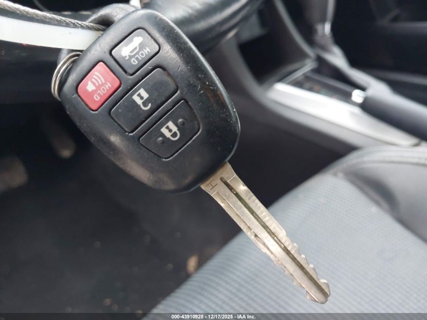 2014 Toyota Corolla S Plus VIN: 5YFBURHE5EP017231 Lot: 43910928