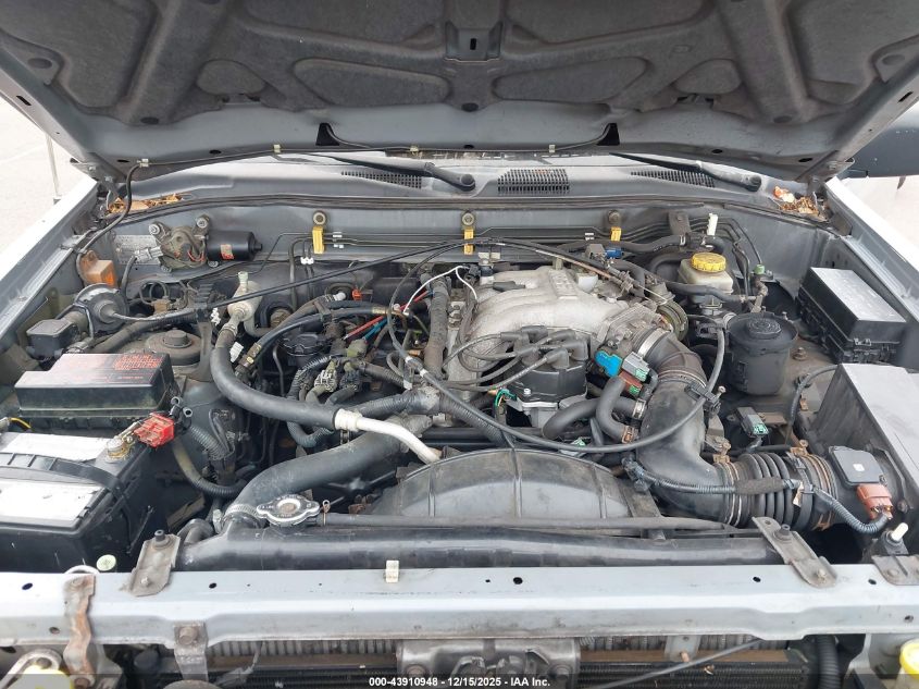 2000 Nissan Pathfinder Le/Se/Xe VIN: JN8AR07S8YW435539 Lot: 43910948