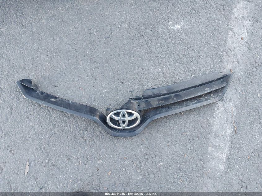 2014 Toyota Corolla Le Plus VIN: 5YFBURHE4EP092180 Lot: 43911035