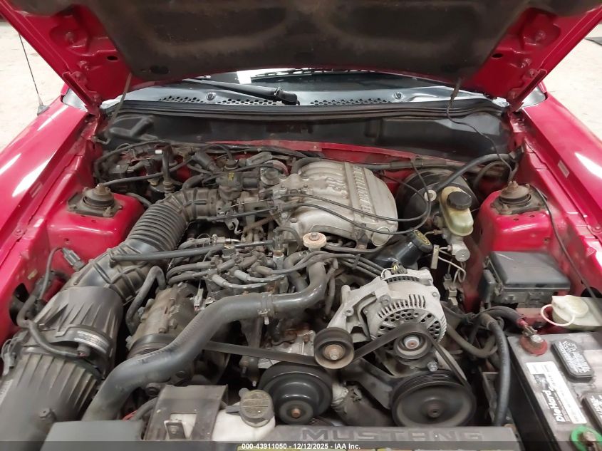 1995 Ford Mustang VIN: 1FALP444XSF150572 Lot: 43911050