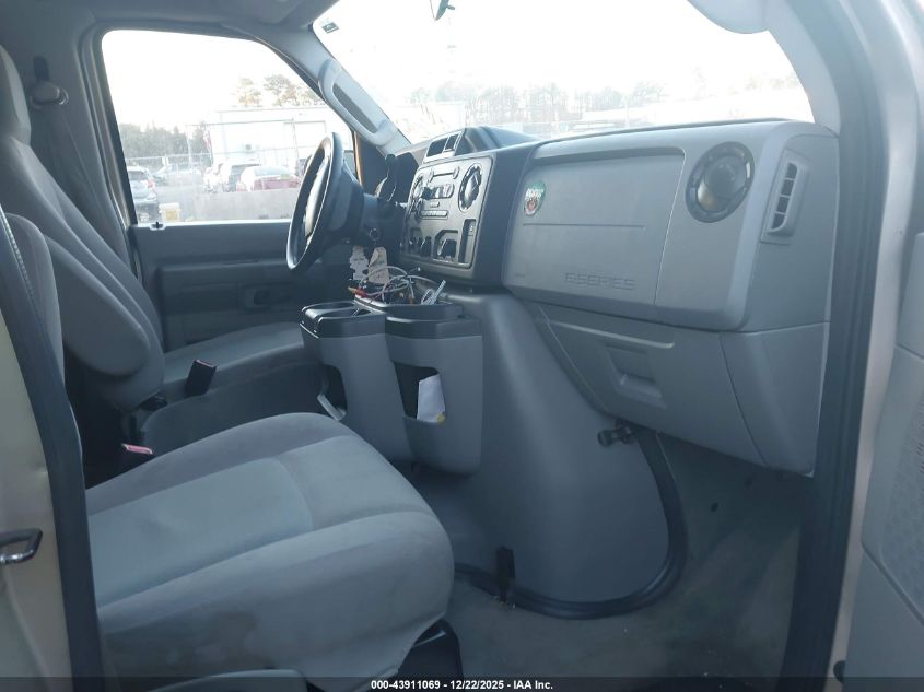 2013 Ford E-350 Super Duty Xlt