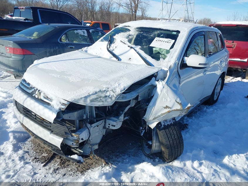 2014 Mitsubishi Outlander Se