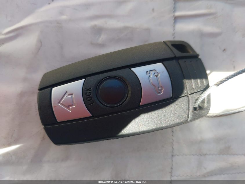 2008 BMW 328I VIN: WBAWL13528PX22651 Lot: 43911154