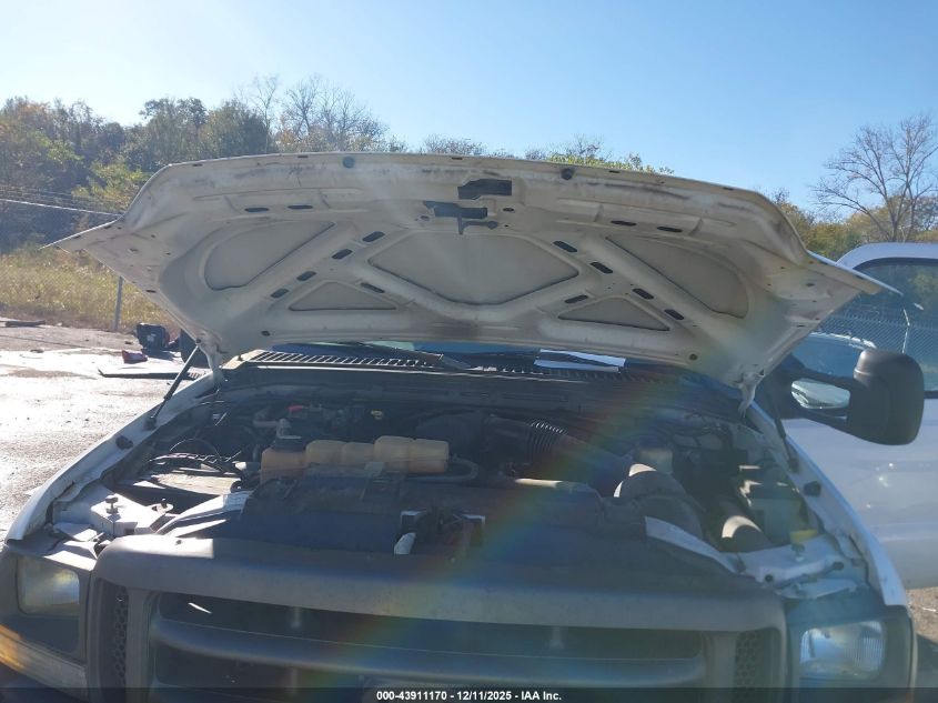 2004 Ford F-350 Xl/Xlt VIN: 1FTSF31LX4EB98127 Lot: 43911170