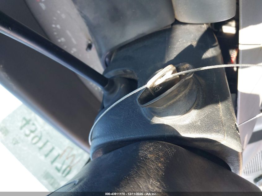 2004 Ford F-350 Xl/Xlt VIN: 1FTSF31LX4EB98127 Lot: 43911170