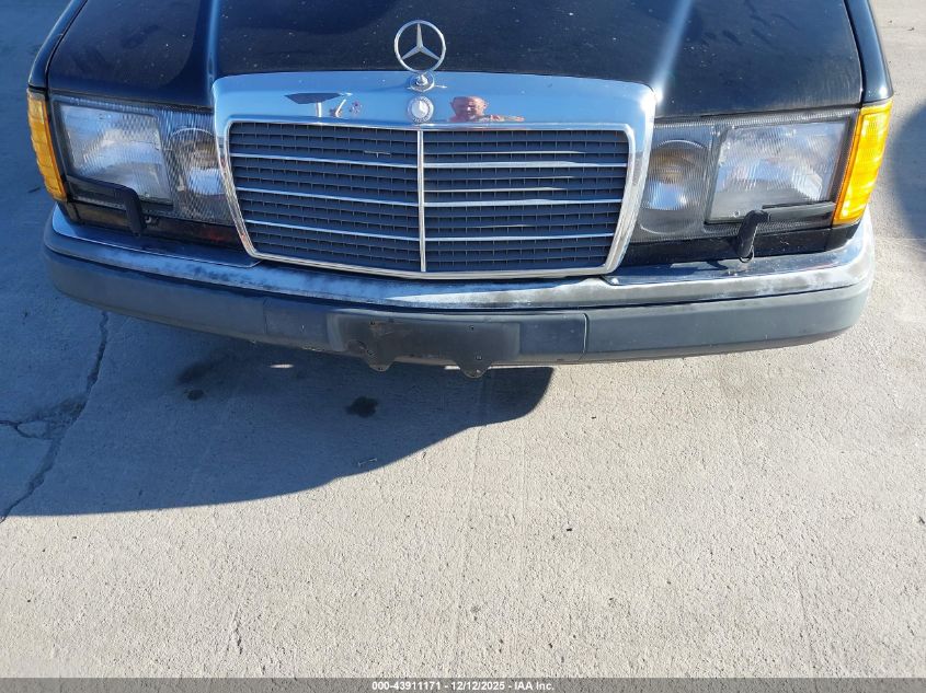 1993 Mercedes-Benz 400 E VIN: WDBEA34E0PB983009 Lot: 43911171