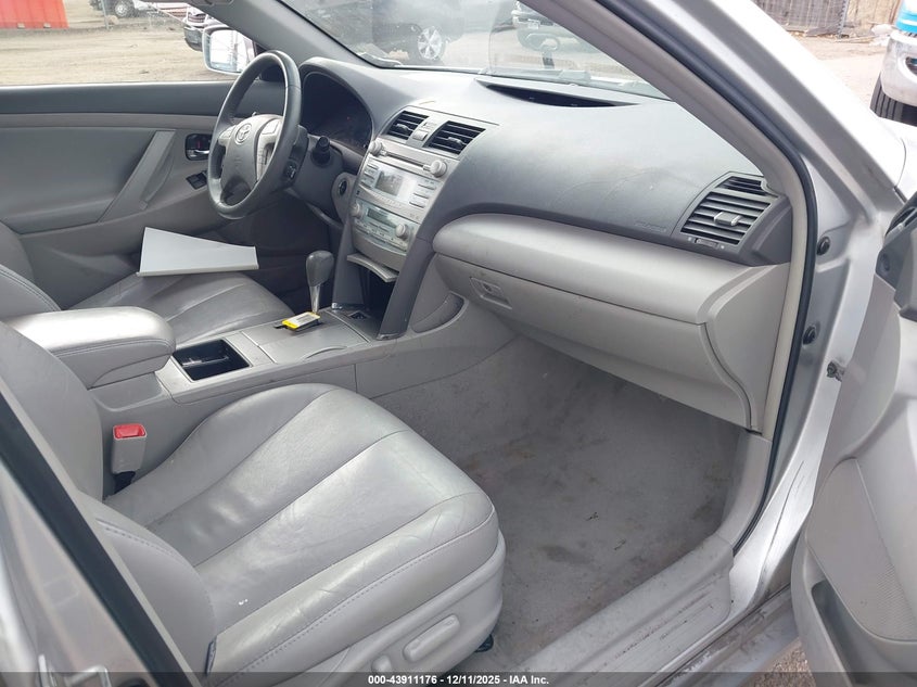 2009 Toyota Camry Hybrid