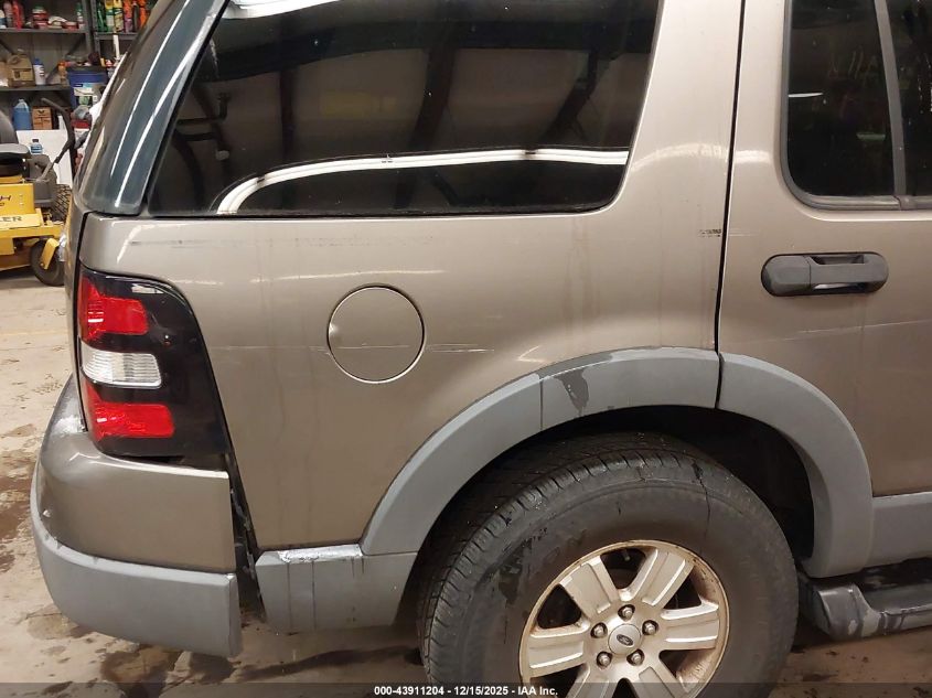 2006 Ford Explorer Xlt VIN: 1FMEU73E16UA00838 Lot: 43911204