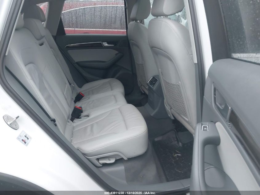 2014 Audi Q5 2.0T Premium VIN: WA1LFAFP0EA098318 Lot: 43911238