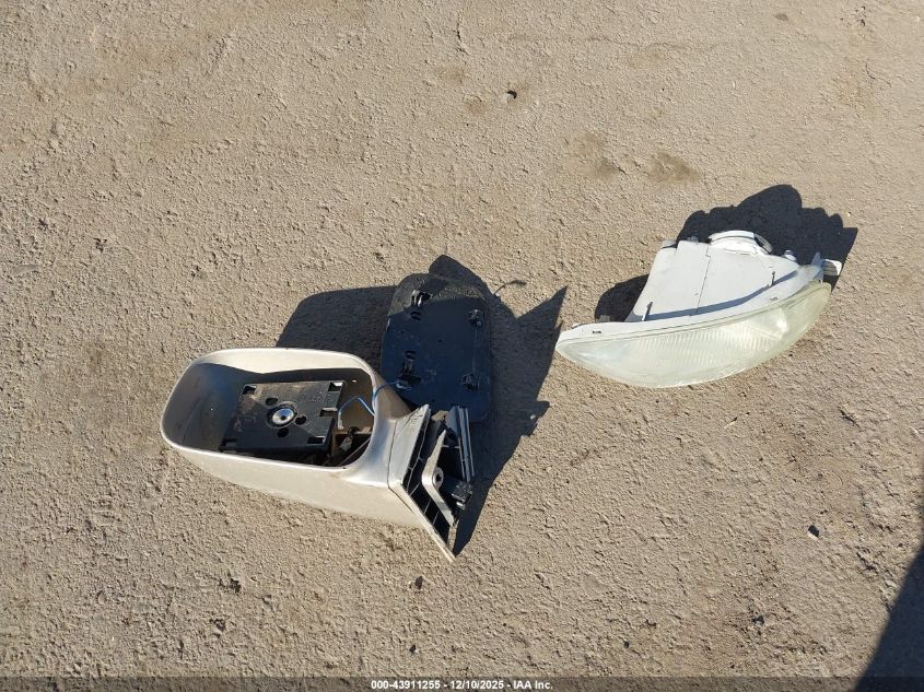 2004 Toyota Camry Xle VIN: 4T1BE32K34U289606 Lot: 43911255