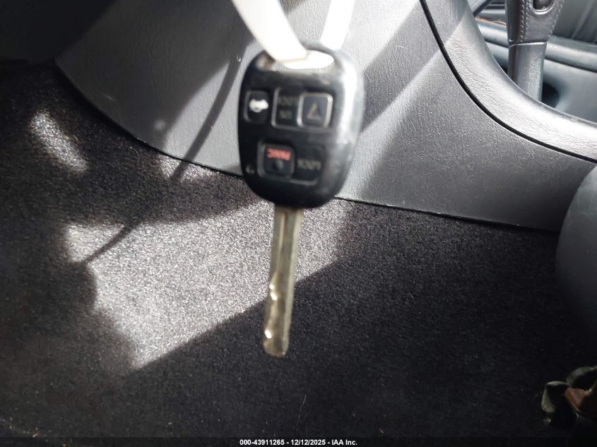 2000 Lexus Es 300 VIN: JT8BF28G0Y5081454 Lot: 43911265