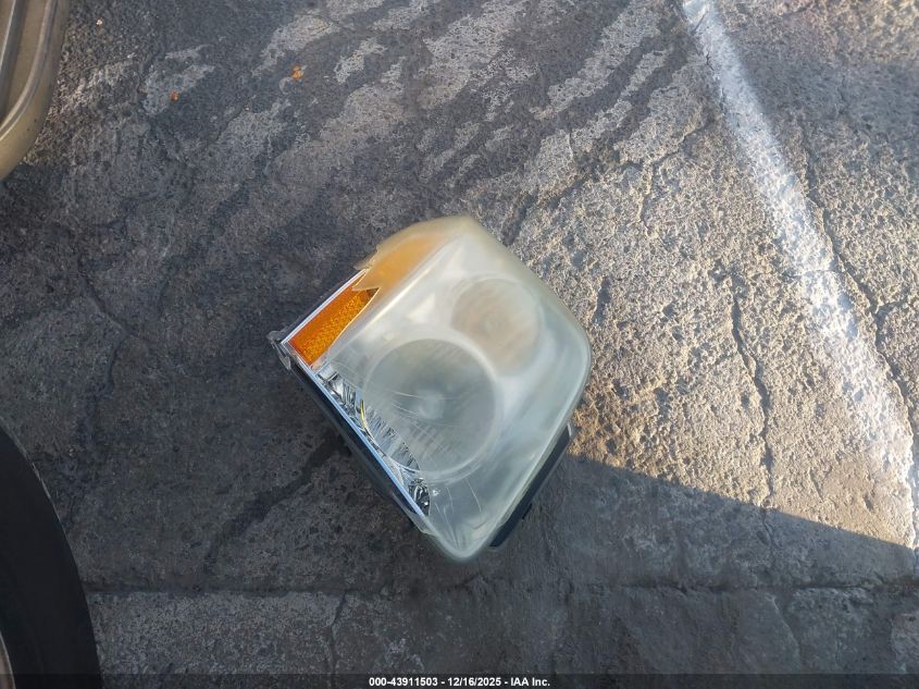 2007 GMC Yukon Xl 1500 Sle VIN: 1GKFC16J47J170667 Lot: 43911503