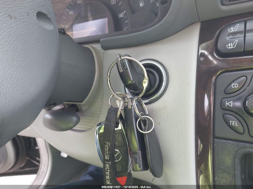 2004 Mercedes-Benz C 240 4Matic VIN: WDBRF81J24F470625 Lot: 43911527