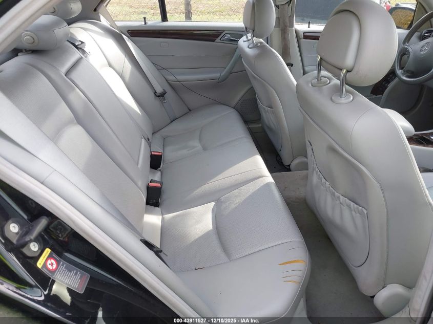 2004 Mercedes-Benz C 240 4Matic VIN: WDBRF81J24F470625 Lot: 43911527