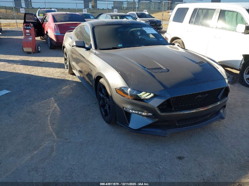 FORD MUSTANG GT