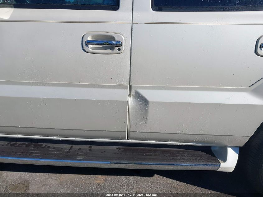 1GYEC63T04R280147 2004 CADILLAC ESCALADE photo no. 6