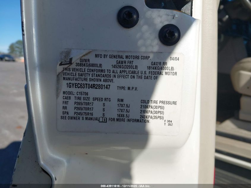 1GYEC63T04R280147 2004 CADILLAC ESCALADE photo no. 9