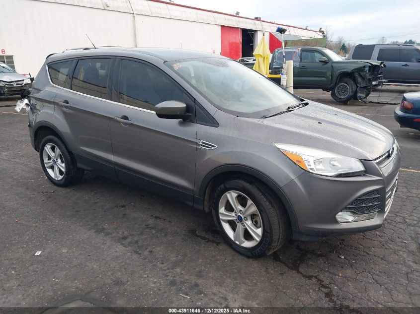 FORD ESCAPE SE