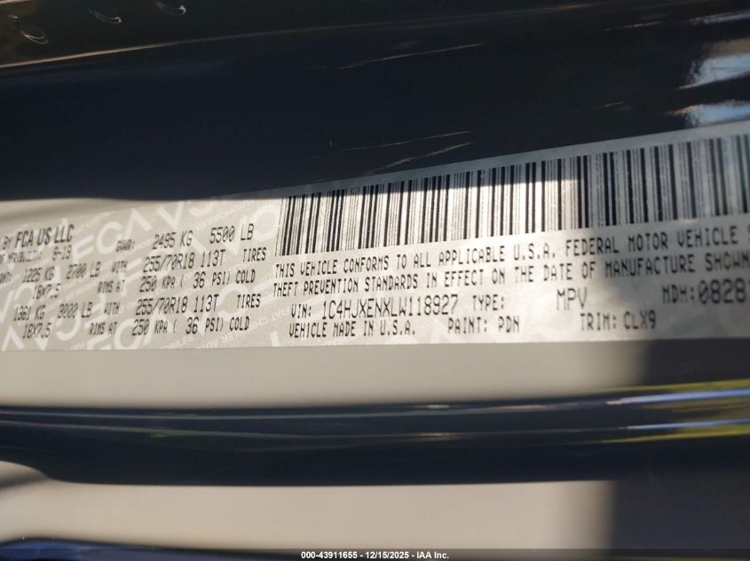 2020 Jeep Wrangler Unlimited Sahara 4X4 VIN: 1C4HJXENXLW118927 Lot: 43911655