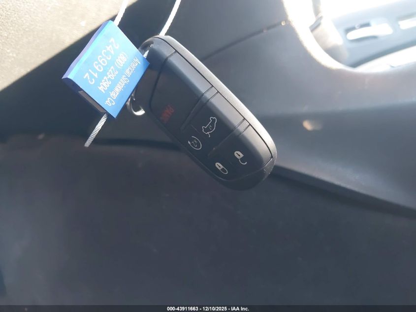 2017 Chrysler 300C Awd VIN: 2C3CCAKG2HH512410 Lot: 43911663