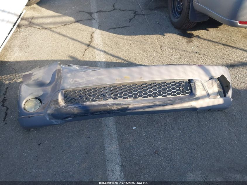 2002 Toyota Sequoia Sr5 V8 VIN: 5TDZT34A72S112166 Lot: 43911673