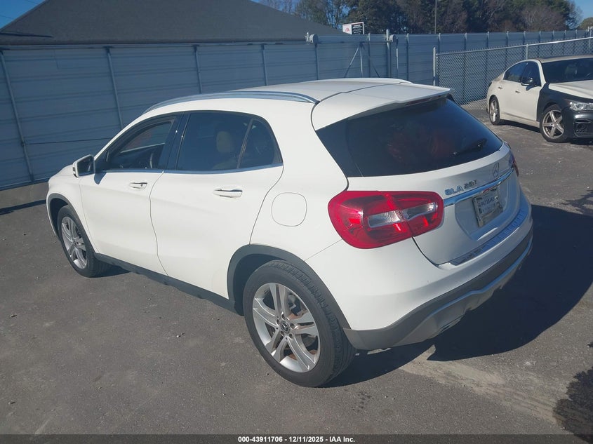 WDCTG4GB1KU004328 2019 MERCEDES-BENZ GLA-KLASSE photo no. 3