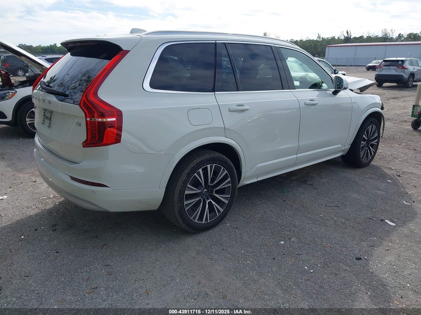 YV4102CK8N1852429 2022 VOLVO XC90 photo no. 4