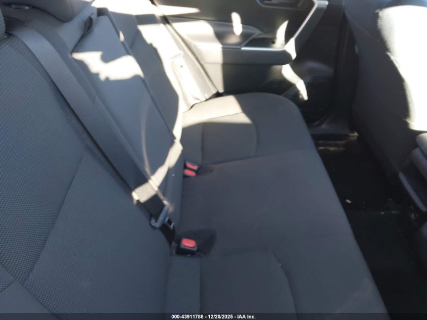 2021 Toyota Rav4 Le VIN: 2T3G1RFV0MW190340 Lot: 43911788