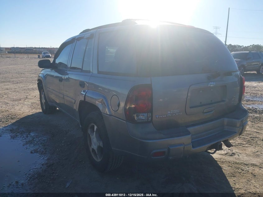 1GNDS13S472306154 2007 CHEVROLET TRAILBLAZER photo no. 3