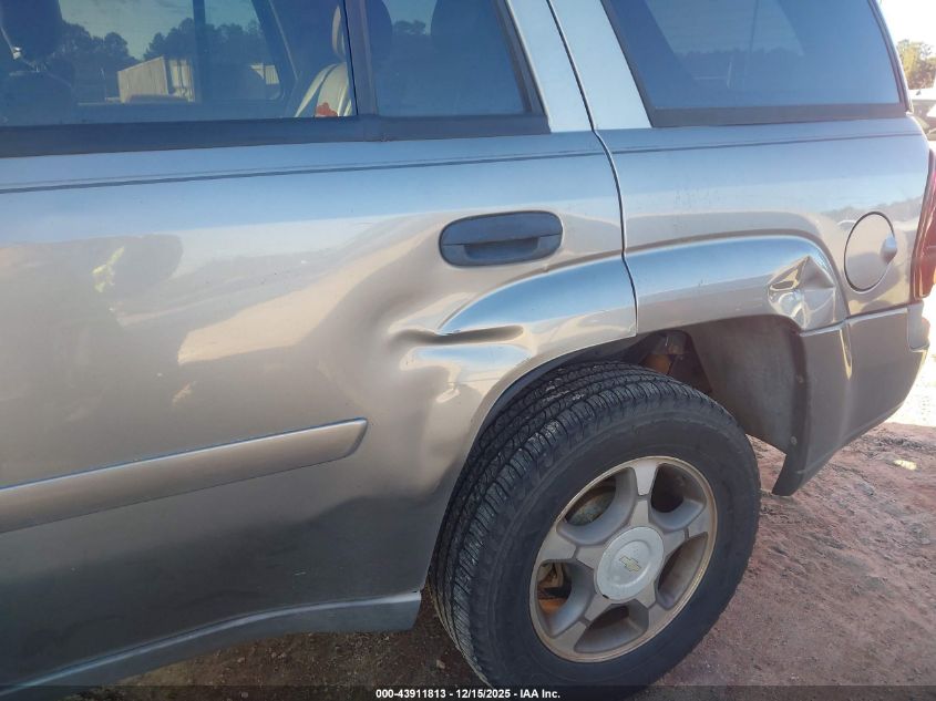 2007 Chevrolet Trailblazer Ls VIN: 1GNDS13S472306154 Lot: 43911813