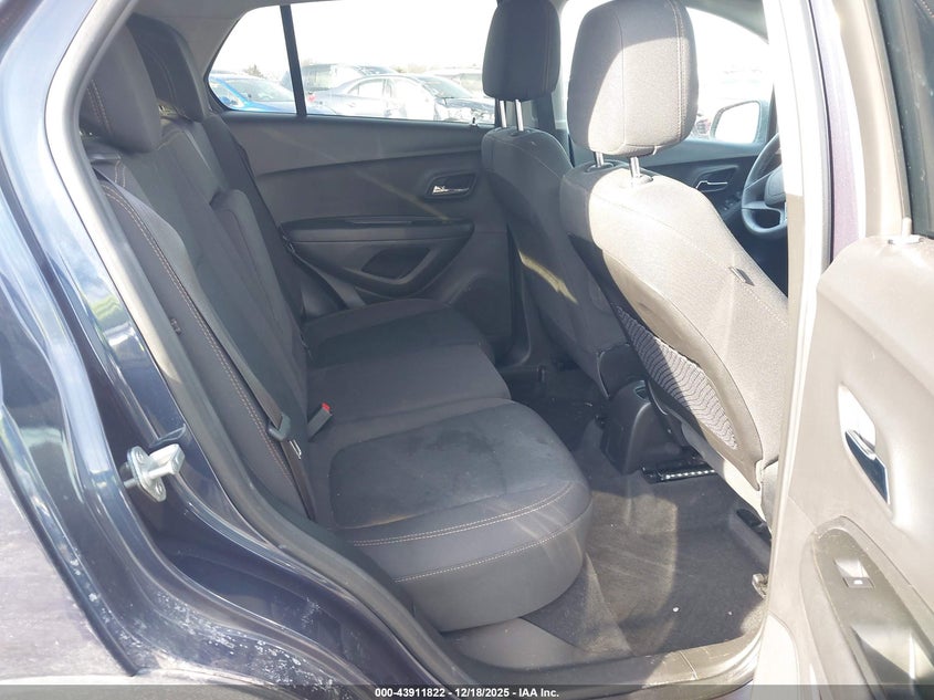 3GNCJKSB5KL220204 2019 CHEVROLET TRAX photo no. 8