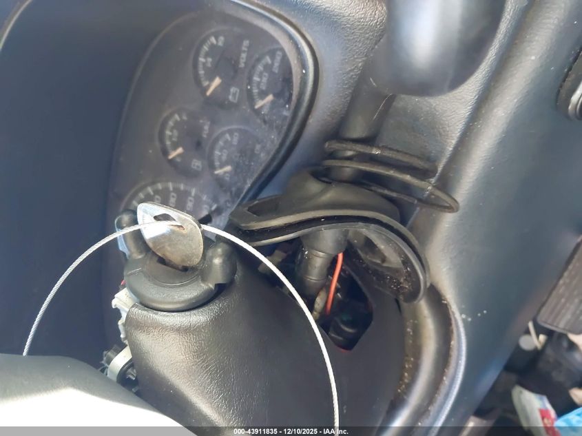 1999 Chevrolet Silverado 1500 Ls VIN: 2GCEC19T1X1210900 Lot: 43911835