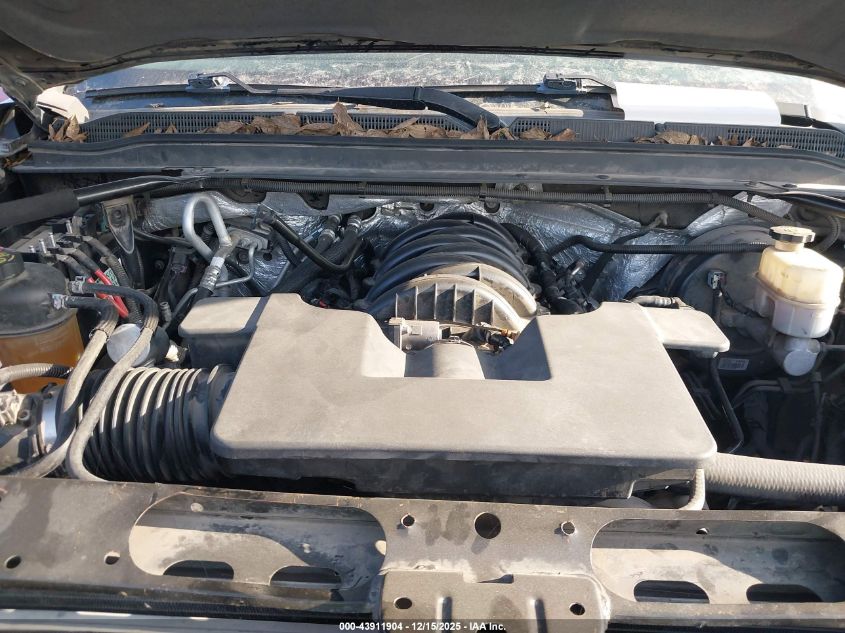 2015 GMC Yukon Xl 1500 Denali VIN: 1GKS2JKJ9FR256273 Lot: 43911904