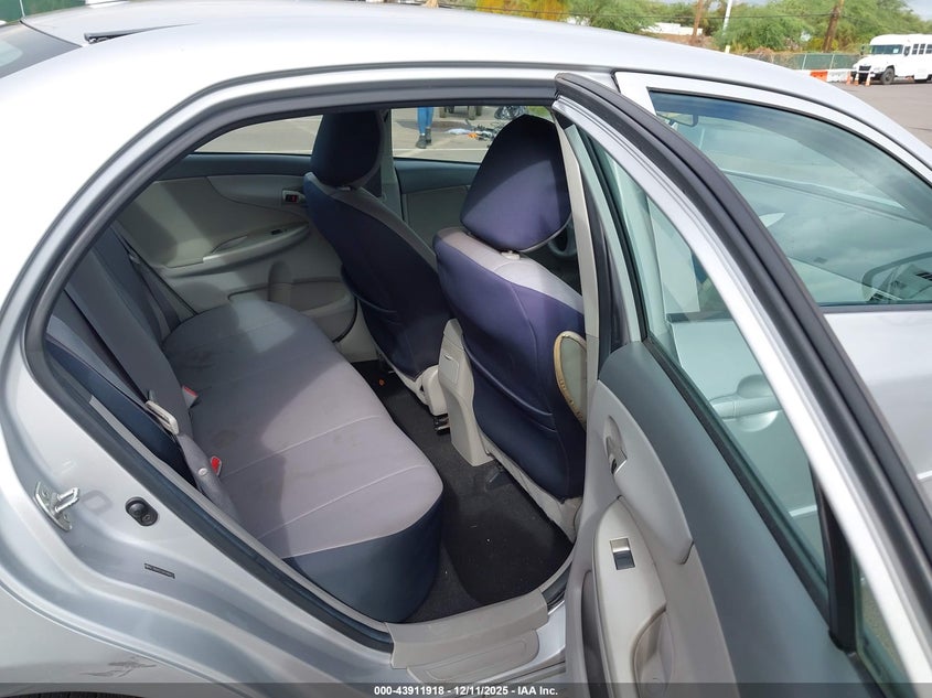 2010 TOYOTA COROLLA auction photo 8