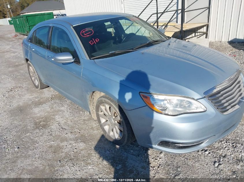 2012 Chrysler 200 Touring
