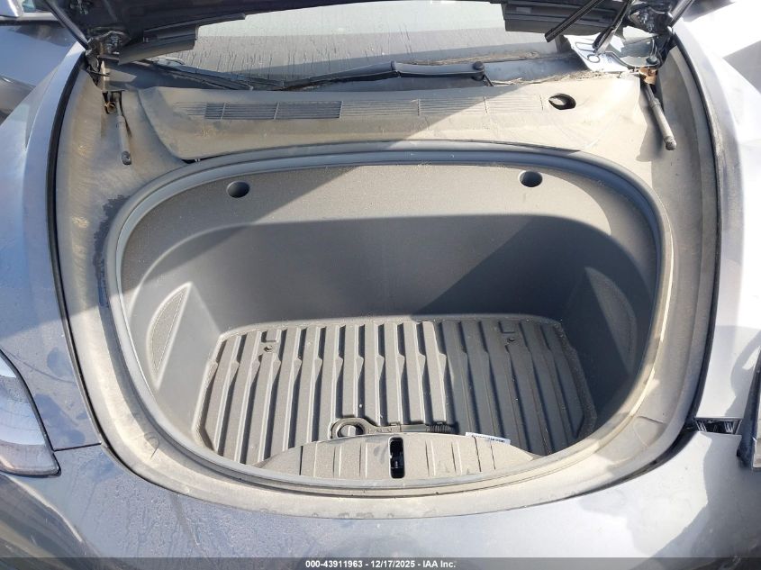 2022 Tesla Model 3 Performance Dual Motor All-Wheel Drive VIN: 5YJ3E1EC2NF138901 Lot: 43911963