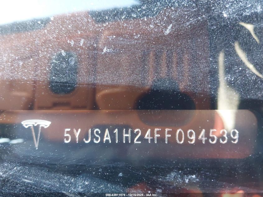 2015 Tesla Model S 70D/85D/P85D VIN: 5YJSA1H24FF094539 Lot: 43911978
