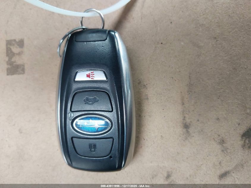 2018 Subaru Outback 2.5I Touring VIN: 4S4BSATC0J3390866 Lot: 43911996